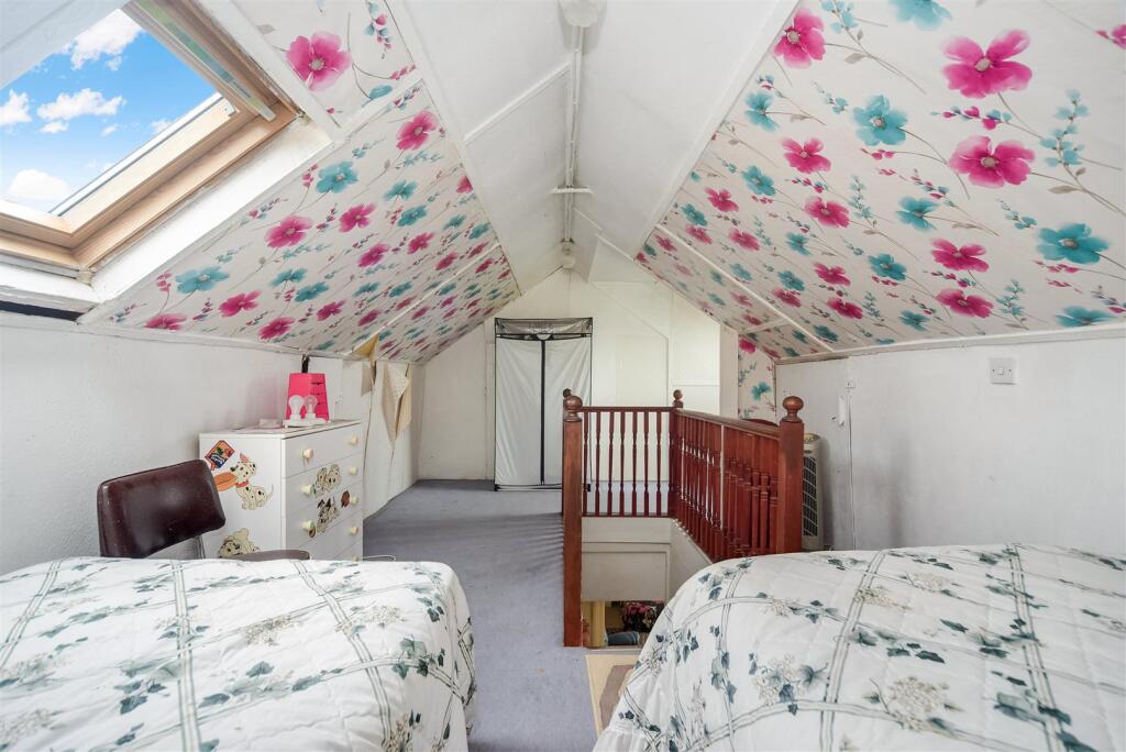 Whitehorse Drive 35.jpg