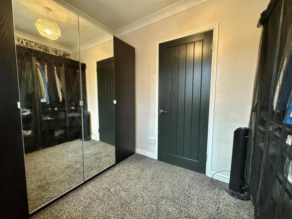 BEDROOM TWO