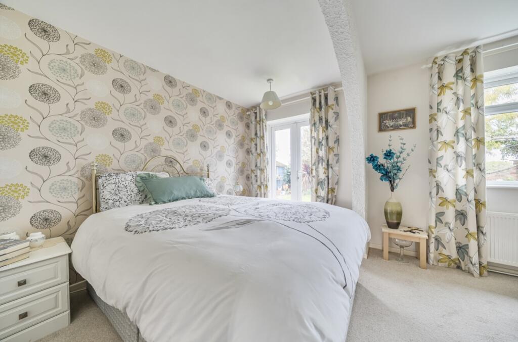 1361416-18-68dd6495f0817