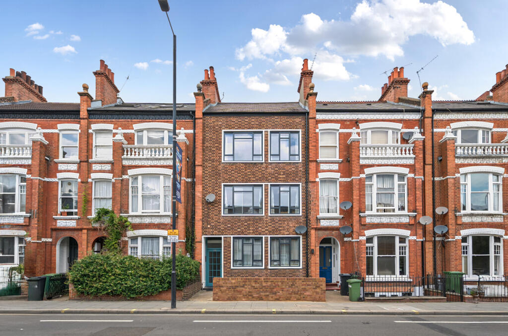 1330919-1-688cc5d...