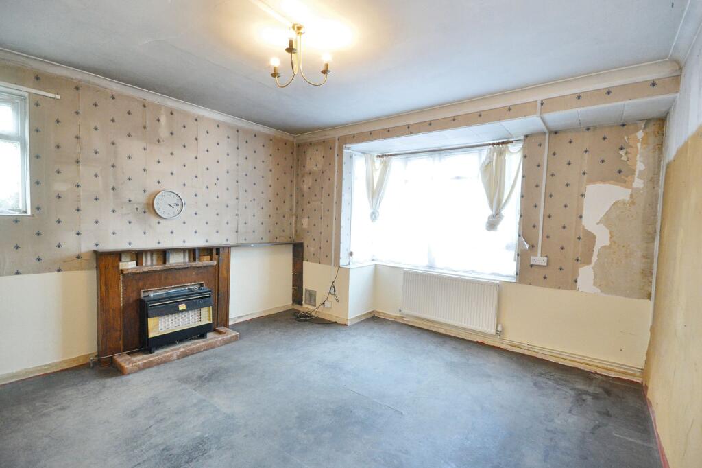 2 Walton Court &amp; Garage, Sheen Park, Richmond, TW9 1UL