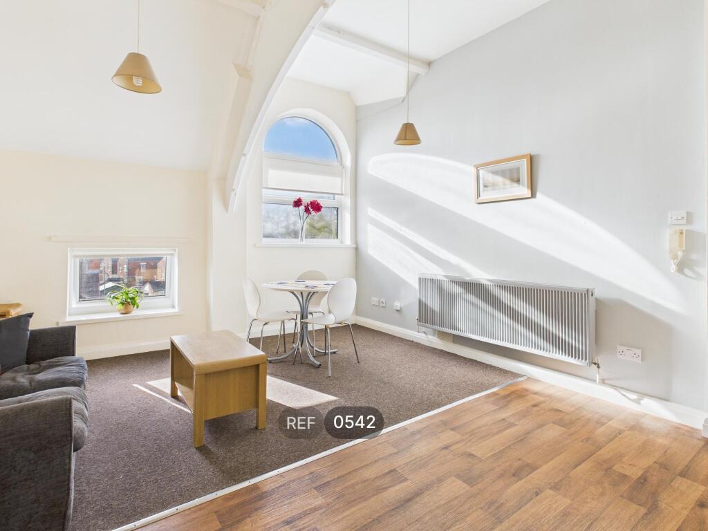 Kitchen/Living area