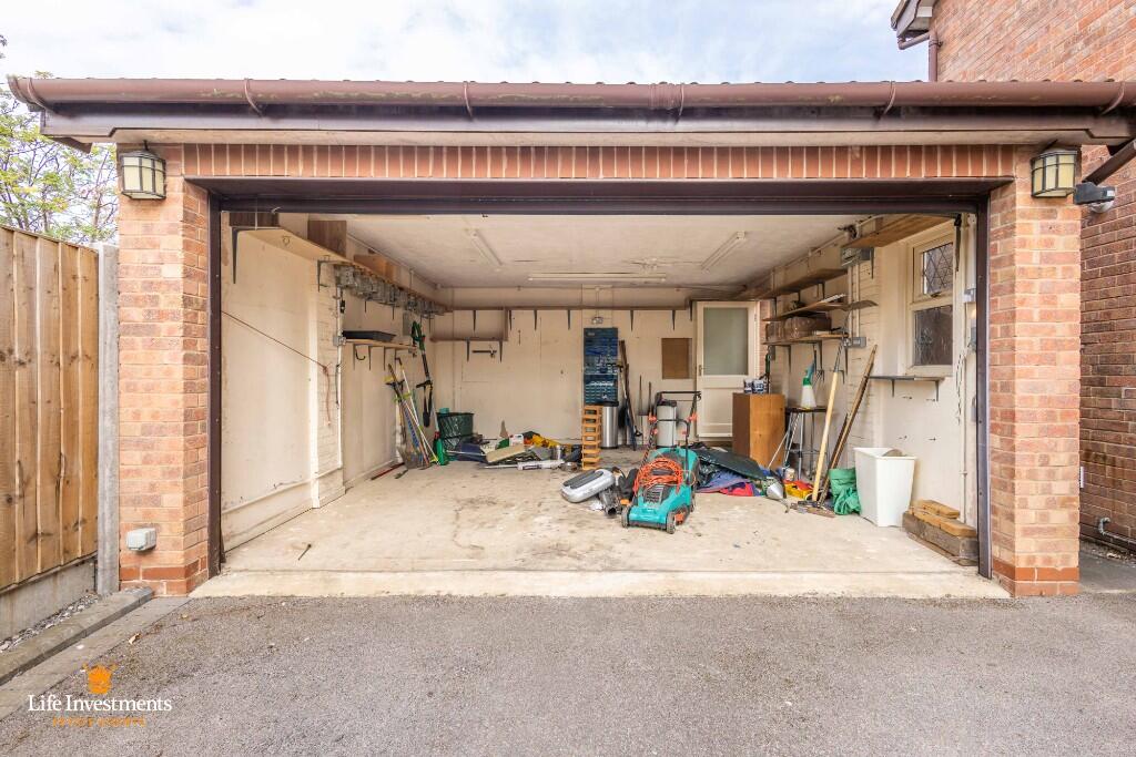 Double Garage