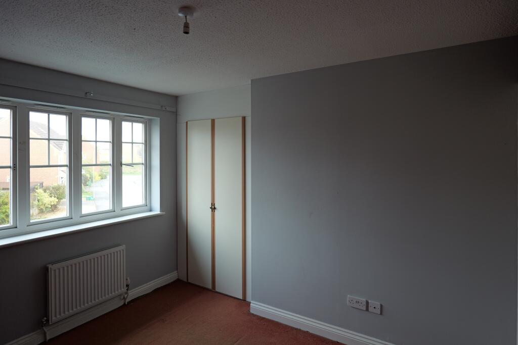 16 Horseshoe End, Newbury, Berkshire, RG14 7XE