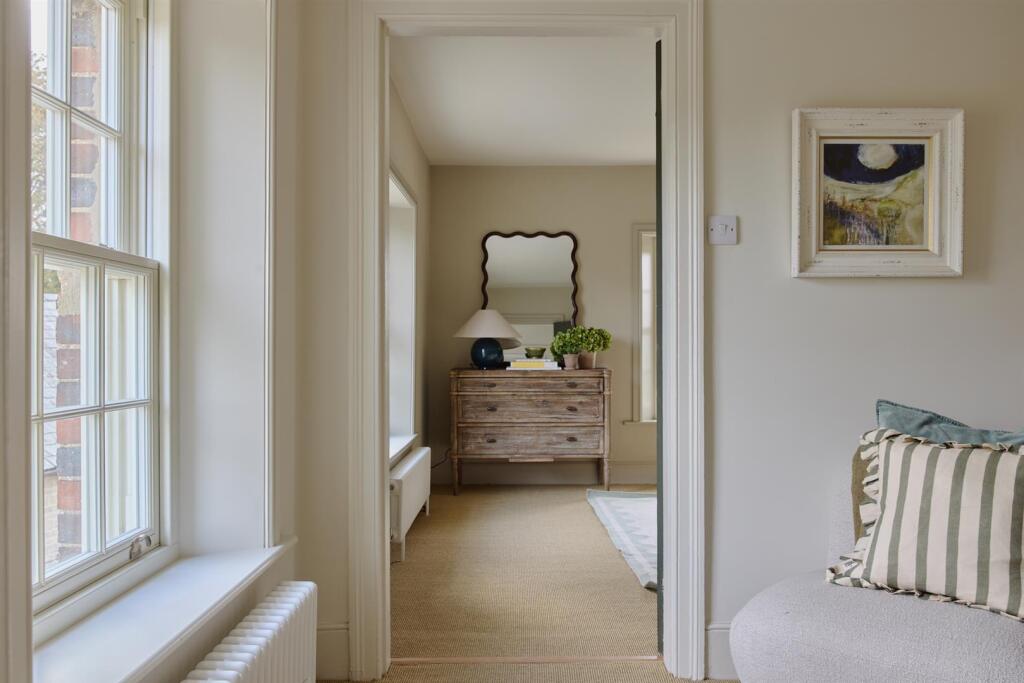 Landing 6.jpg