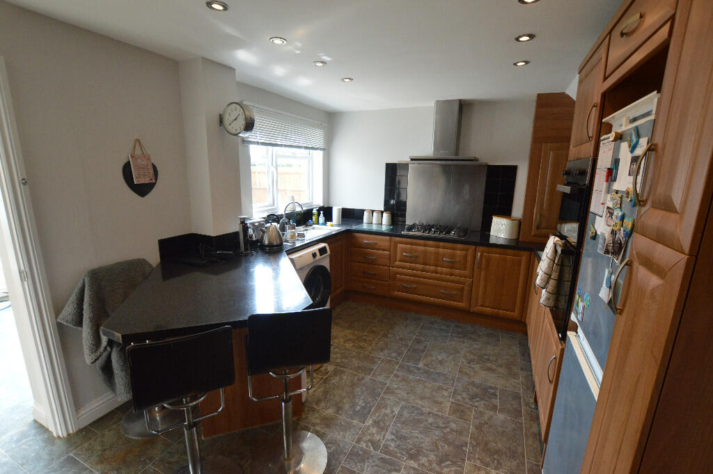 Fitted Kitchen