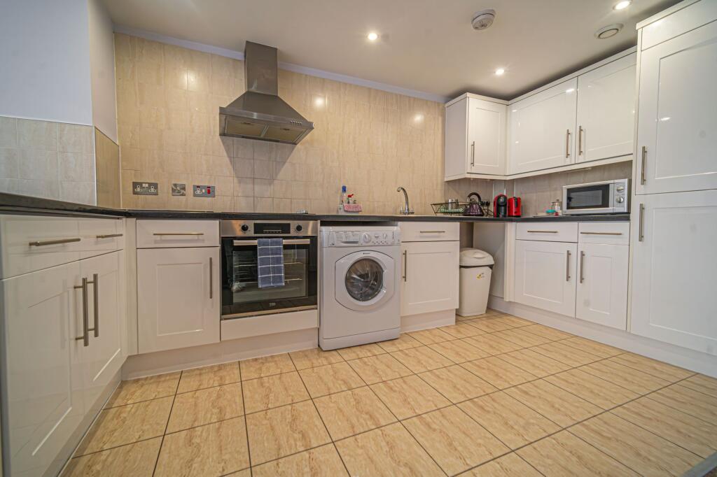 Living Room/Kitchen