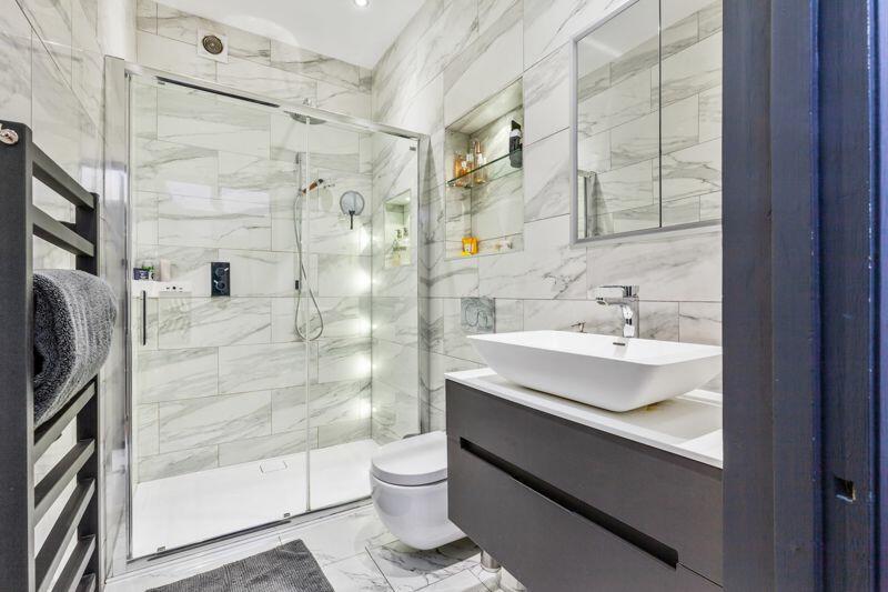 ensuite shower room