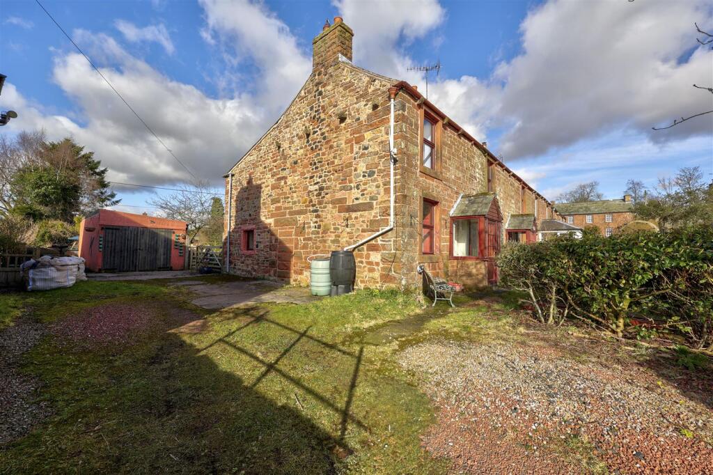 Outbuildings &amp; Garage