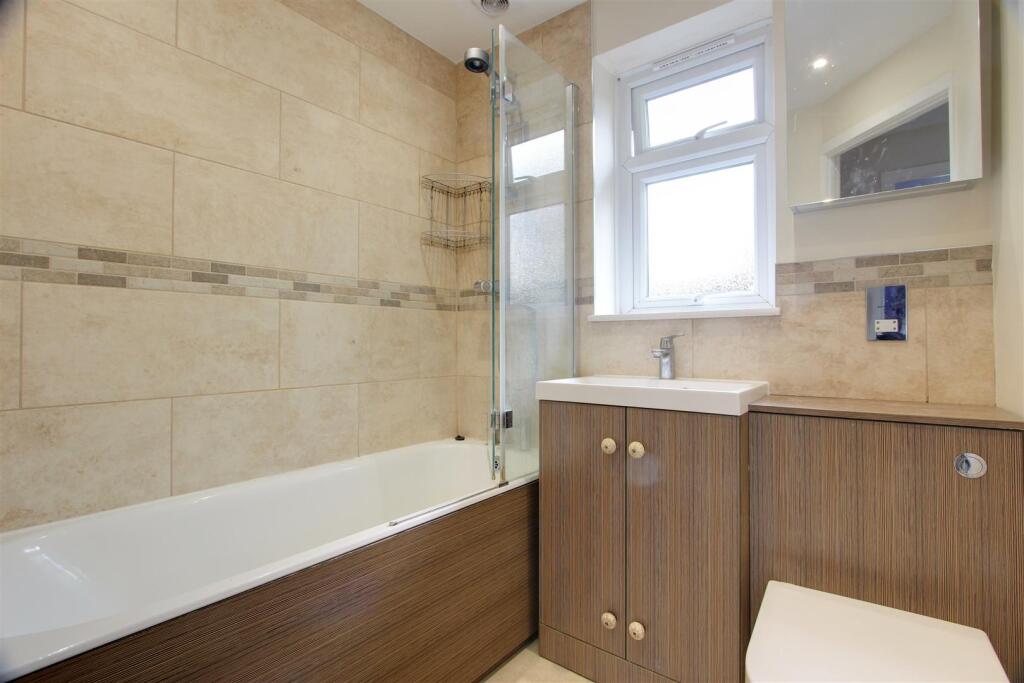 IMG_9882-IMG_9884 b1.jpg