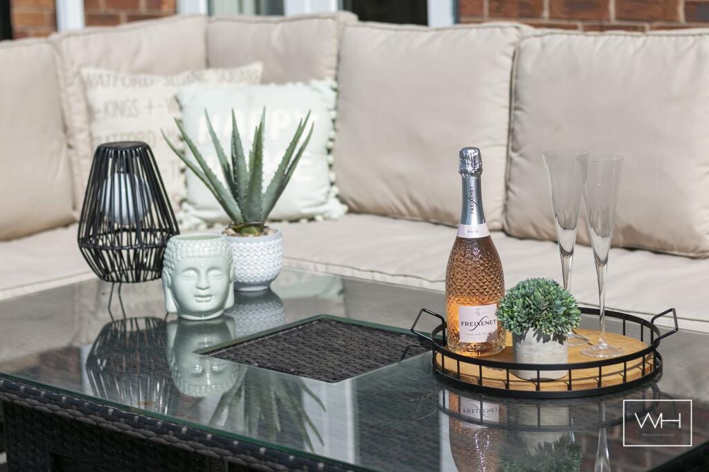 20 Roe Cloft, Close,