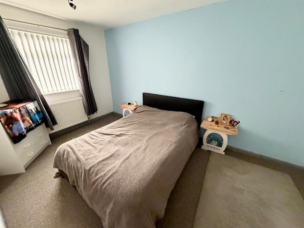 PHOTO-2025-12-07-16-05-59 3.jpg