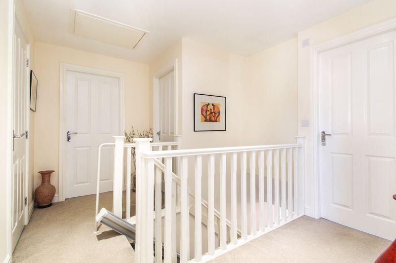 FIRST FLOOR LANDING