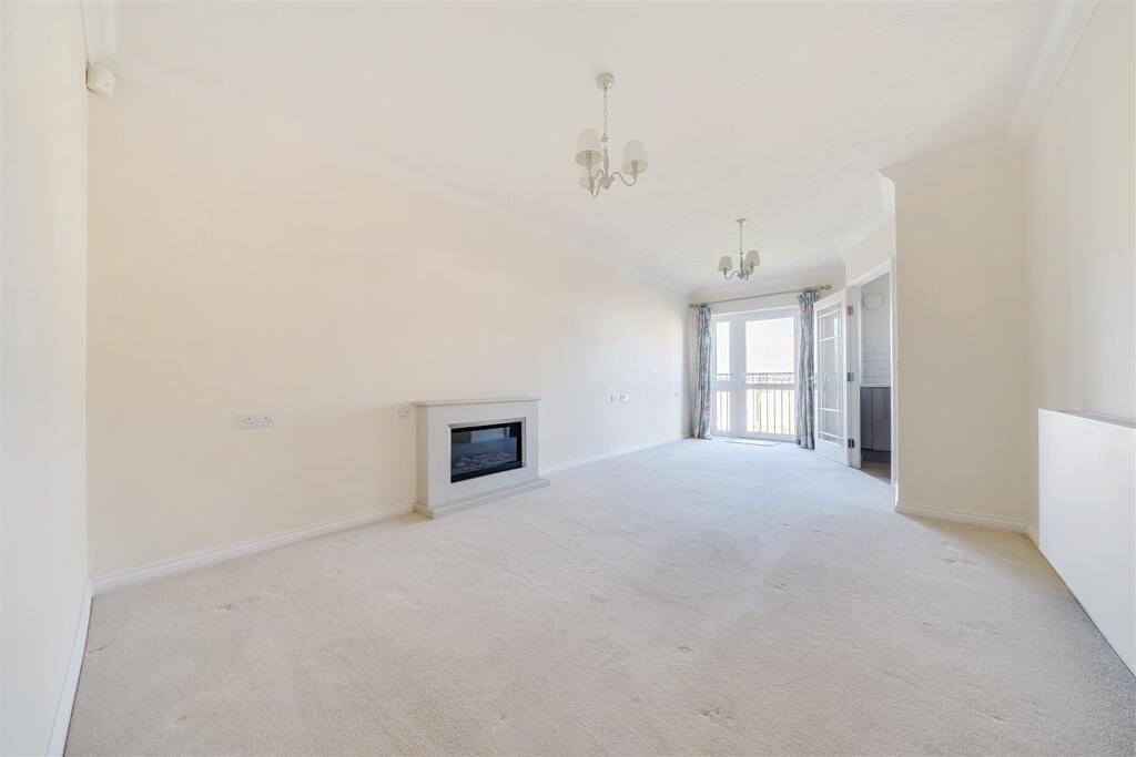 Living Room.jpg