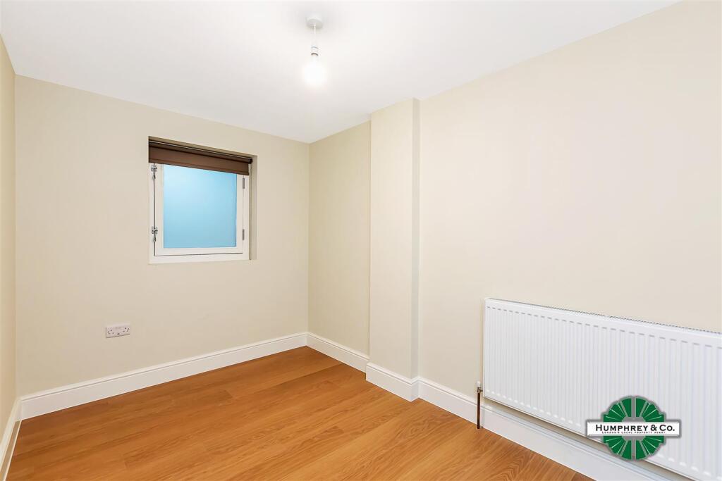 3, 14 Cameron Road -004.jpg