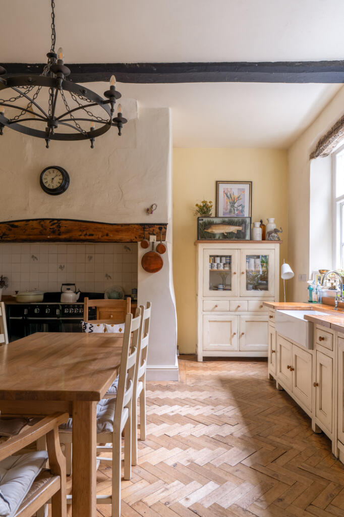 272560 - TheDispensary_HighRes-47.jpg