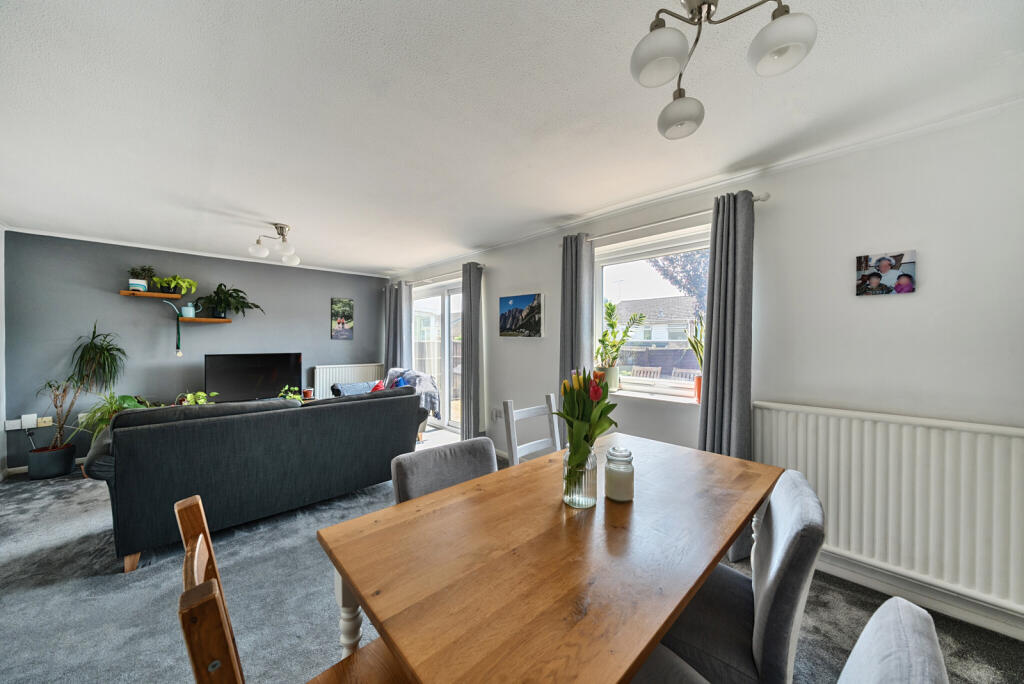 50-682384e248416-...