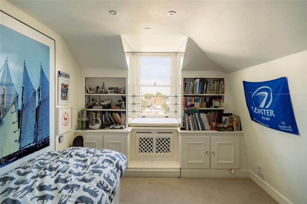 Double Bedroom
