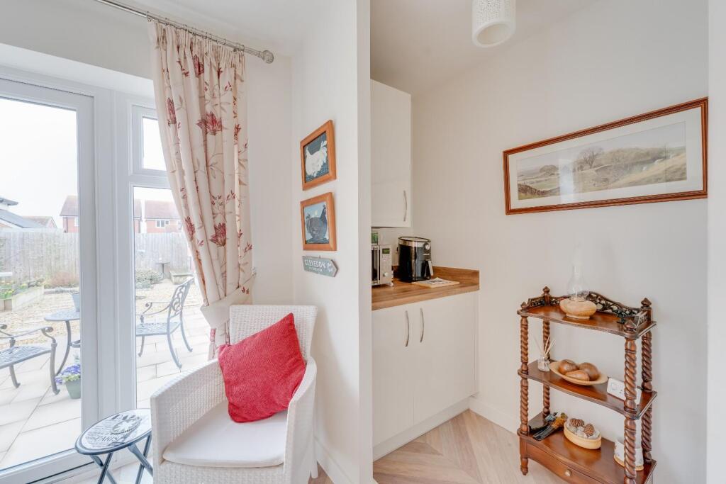 105 Moorhen rd -11.jpg