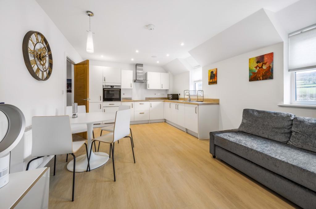 Living/Dining Area