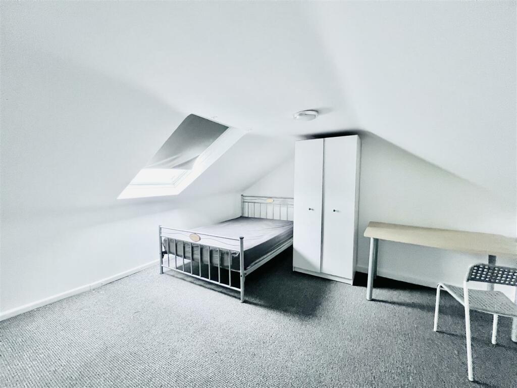 Room 7