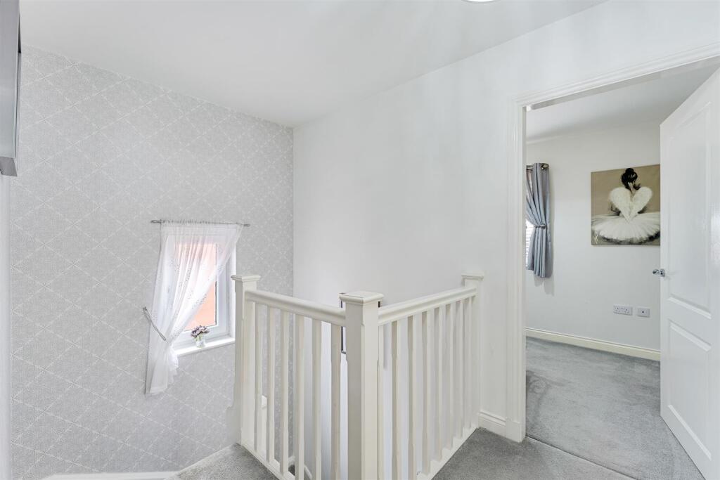 12 Atherton Drive-9.jpg