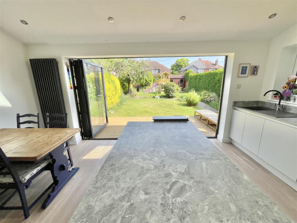 Dining Kitchen Aspect 7