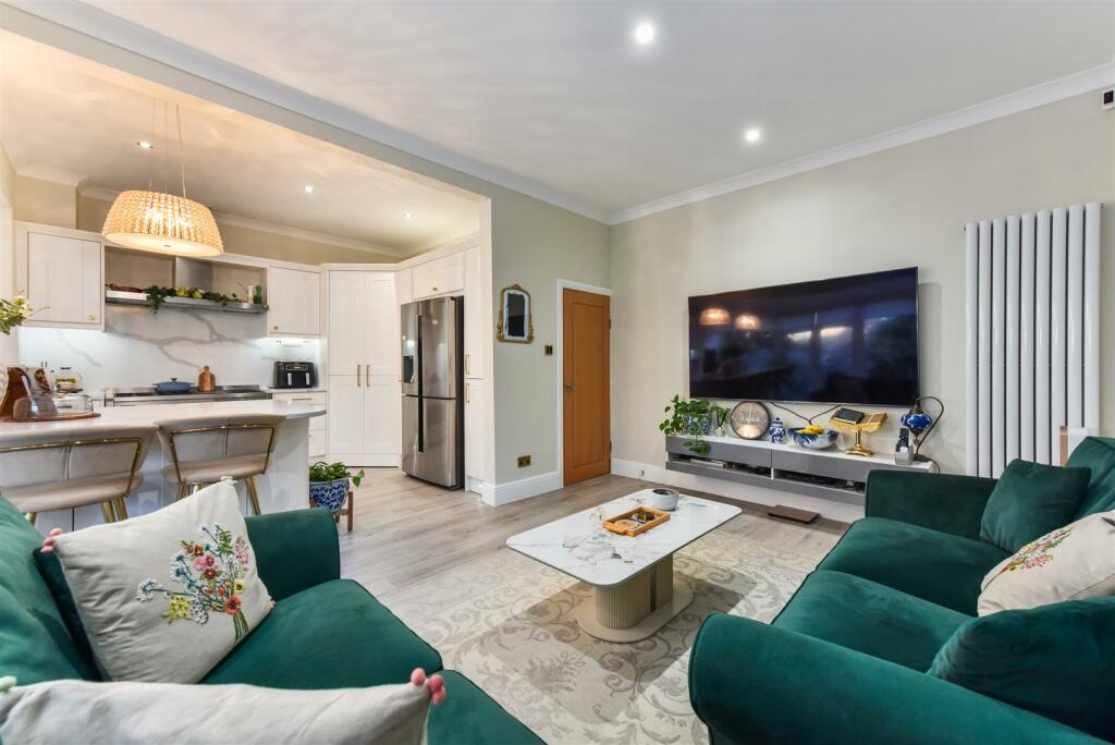 Lounge Area