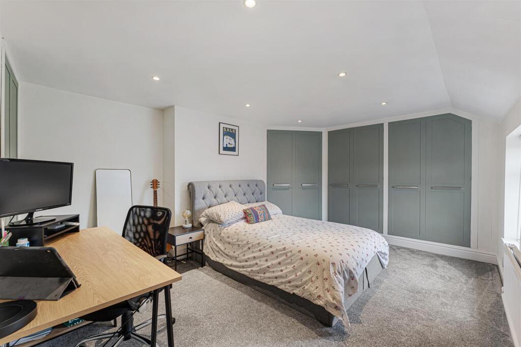 Bedroom 2 Aspect 3