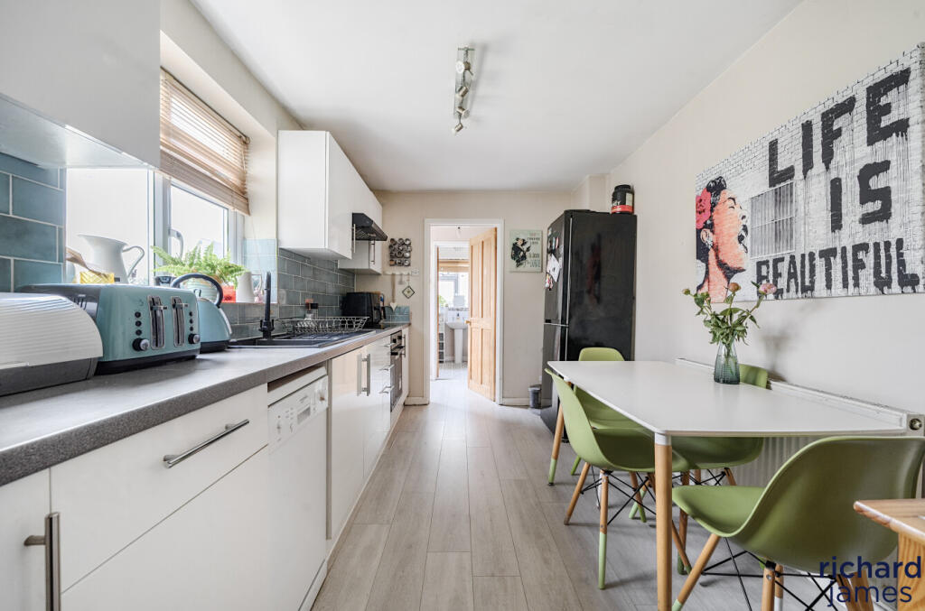 af04517f3f114b239ba553ff419cf2c1