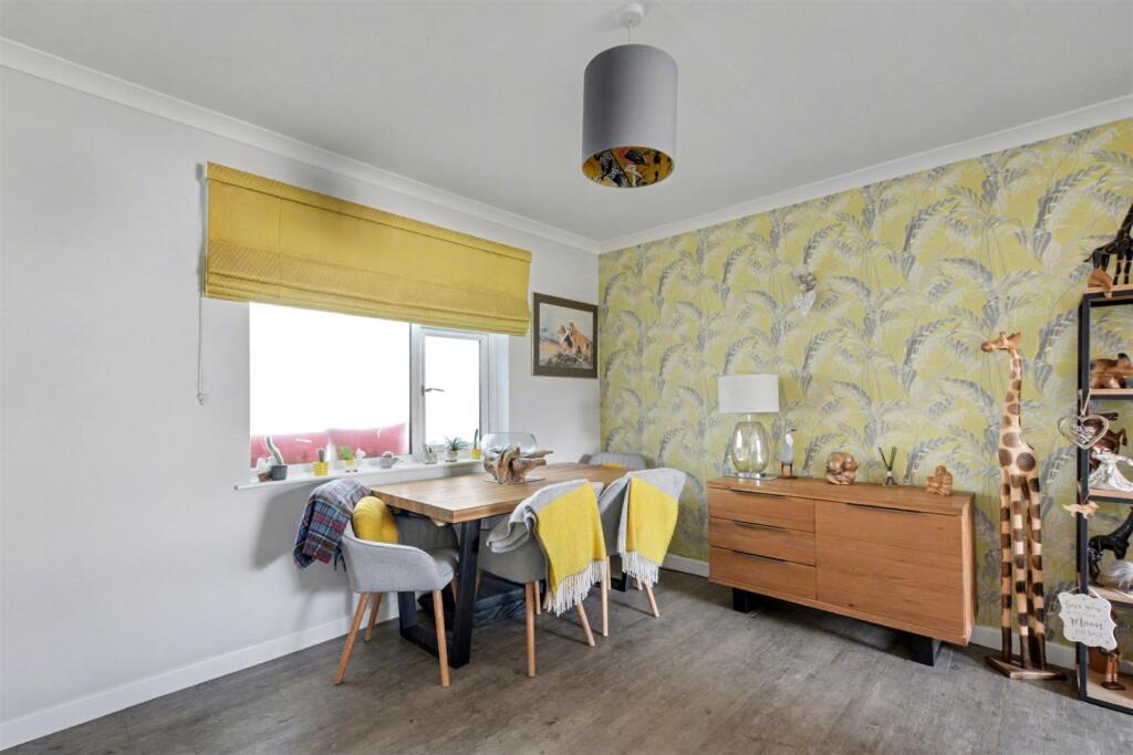 Dining Room_2.jpeg