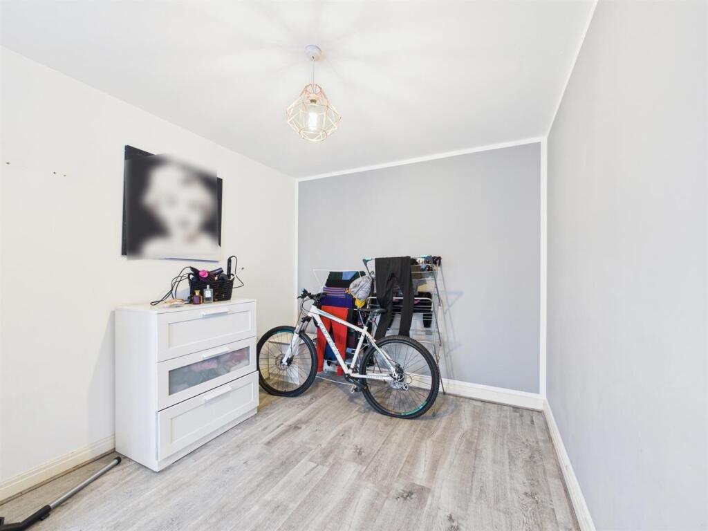 25 The Featherworks (9).jpg