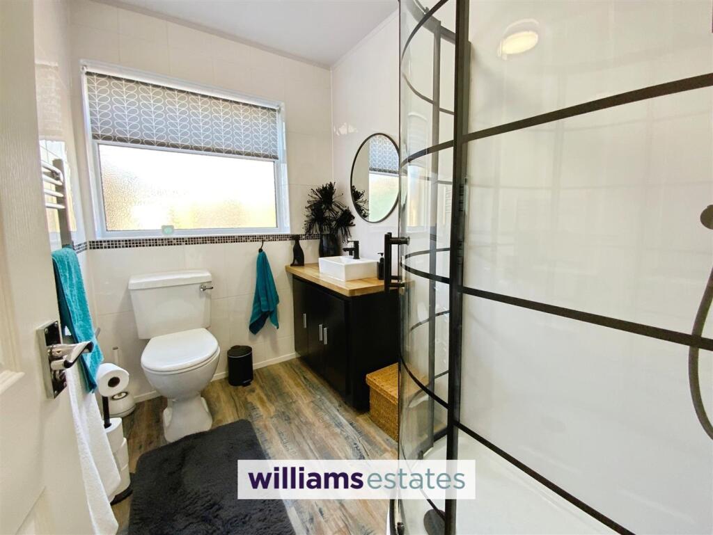 modern shower room