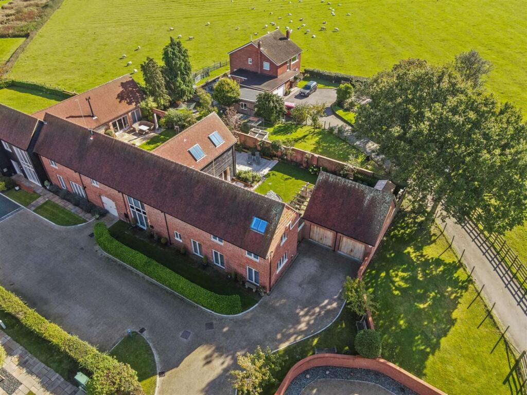 12 Hall Farm Court, Kenilworth Road, Knowle, B93 0