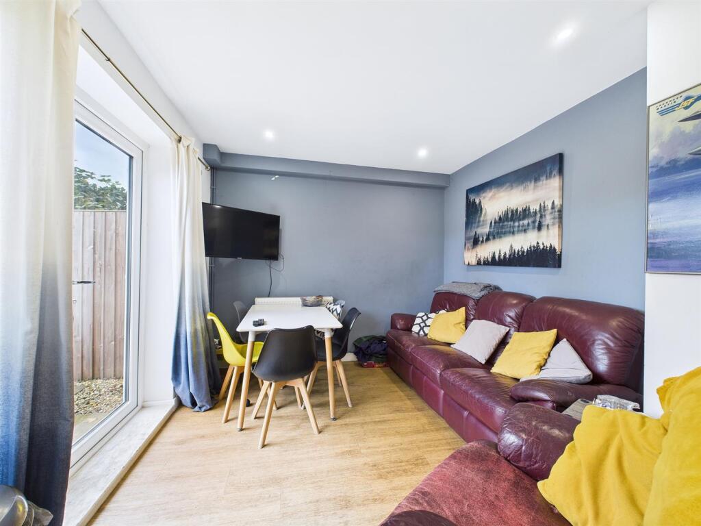 3 - 8 bedroom HMO.jpg