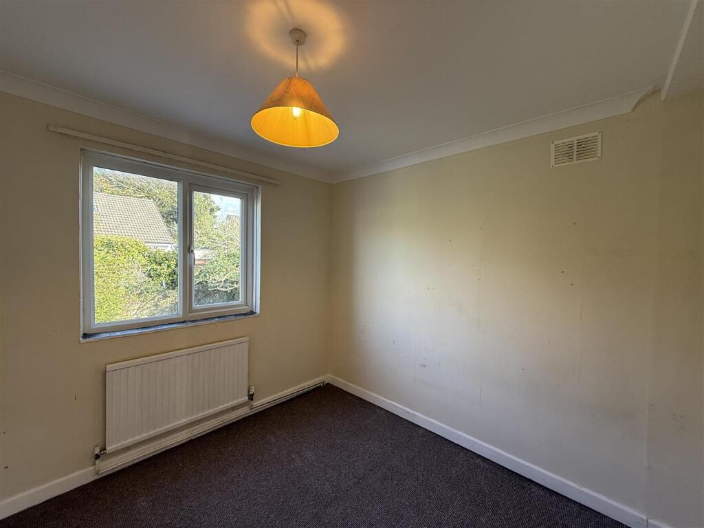 Back bedroom