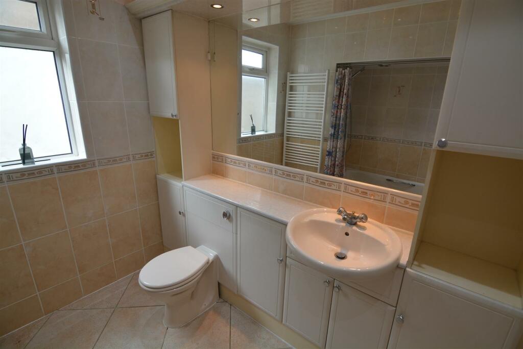 Downstairs Family Bathroom