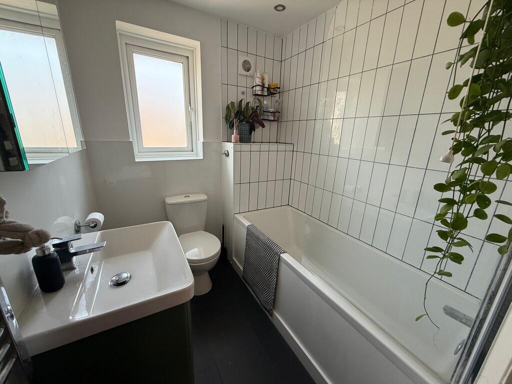 Bathroom 2