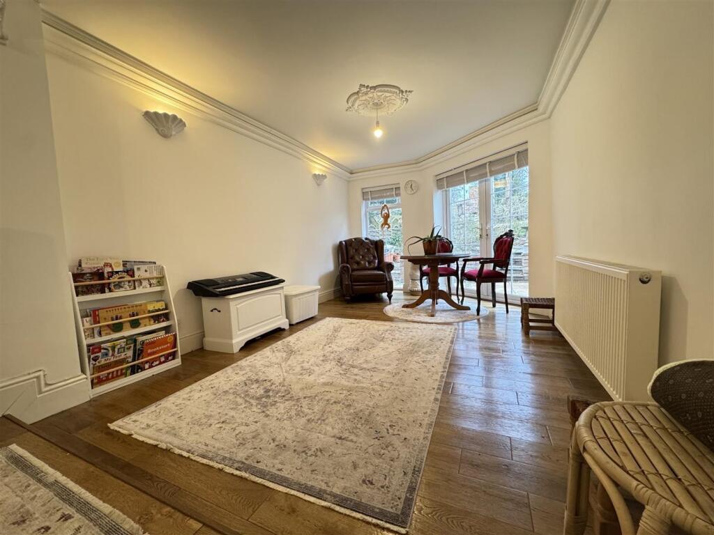 IMG_5485 (Large).JPG