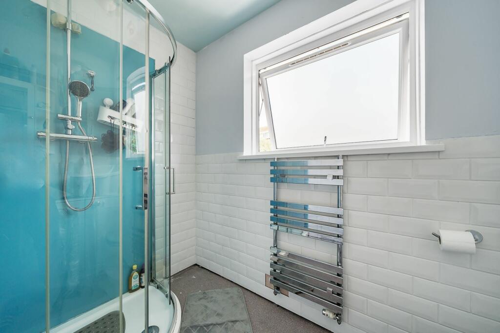 Family Shower Room