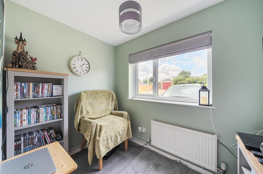 6 Bow Fell, Rugby (1).jpg