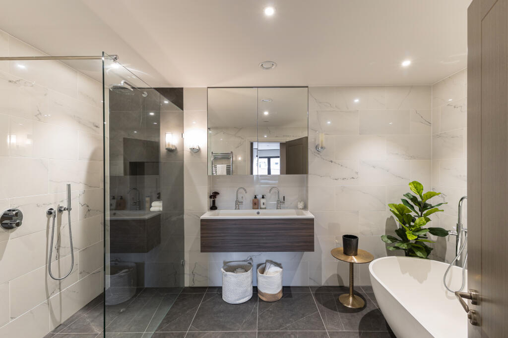 100227_Unit 24 One Molyneux Street (34).jpg