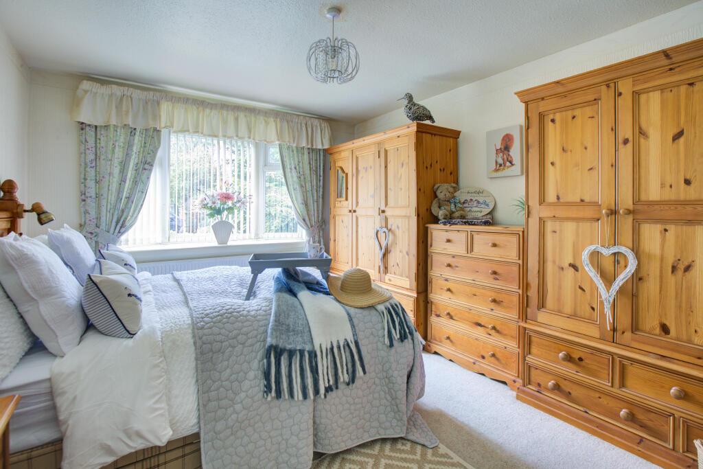 16 Glencoyne Drive-11