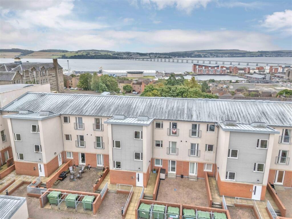 25 Lilybank Mews Dundee Aerial-1.JPG