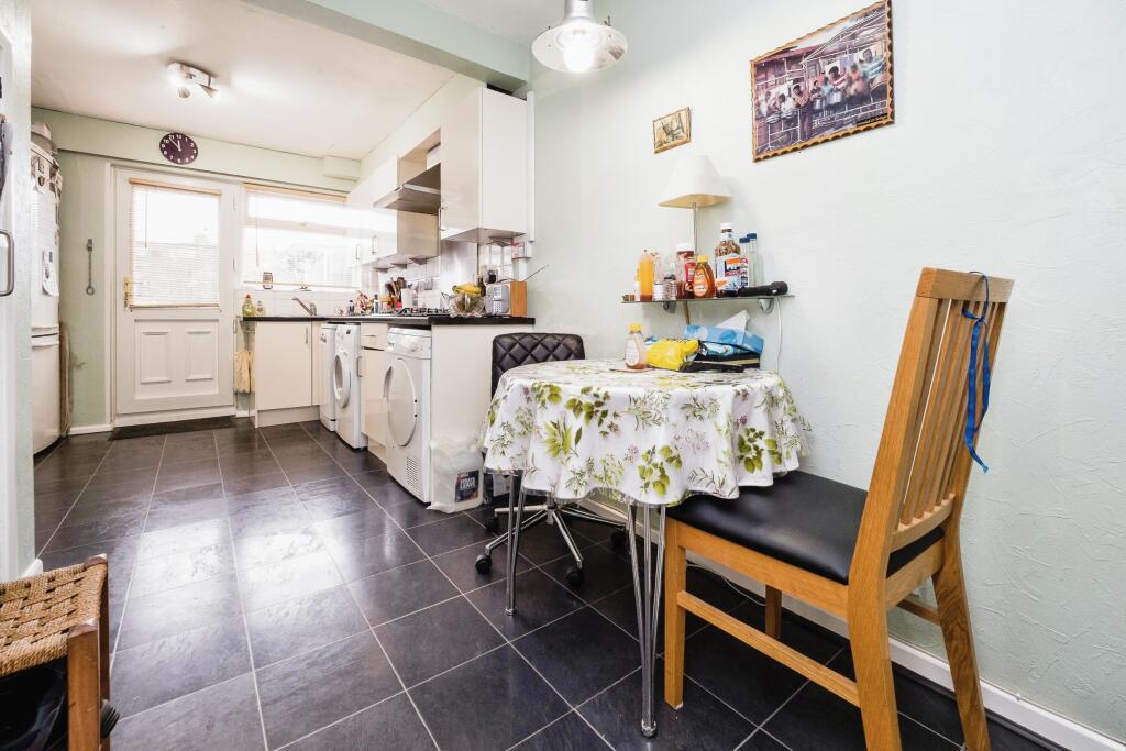 Breakfast Kitchen