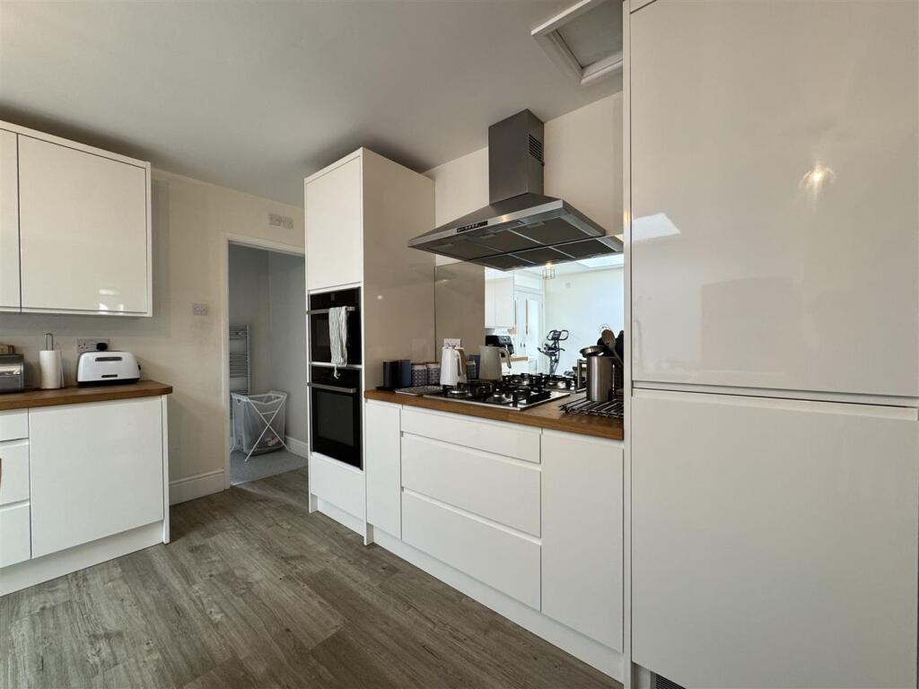 Photo 12-09-2025, 13 51 03 (1).jpg