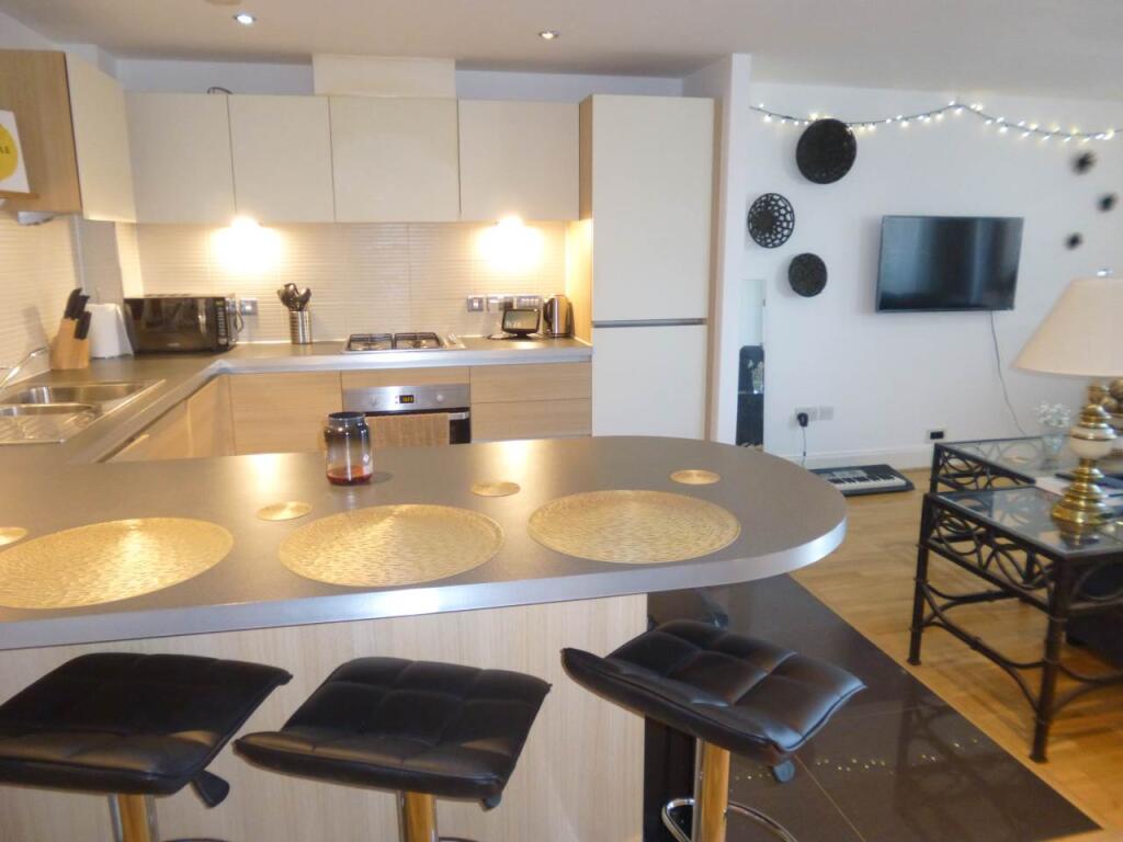 Pepys Court 64 Kitch