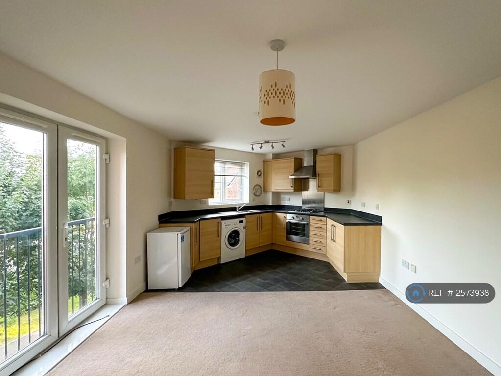 Open Plan Lounge / Kitchen