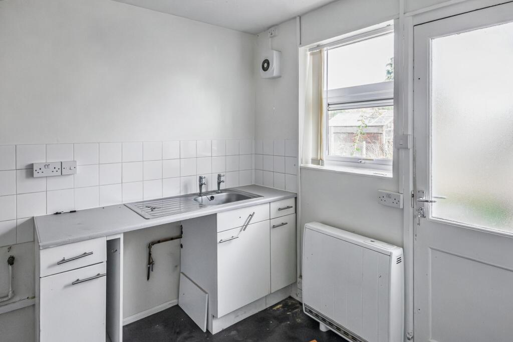 51 Martins Croft, Colerne, Wiltshire, SN14 8DT