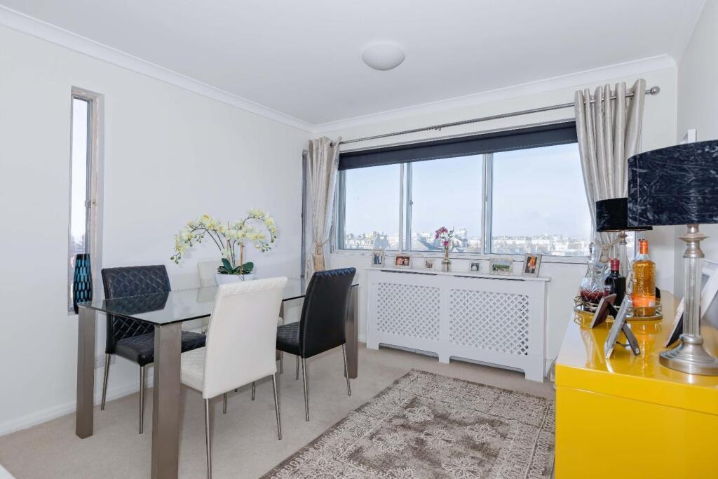 Victoria Court_14.jpg